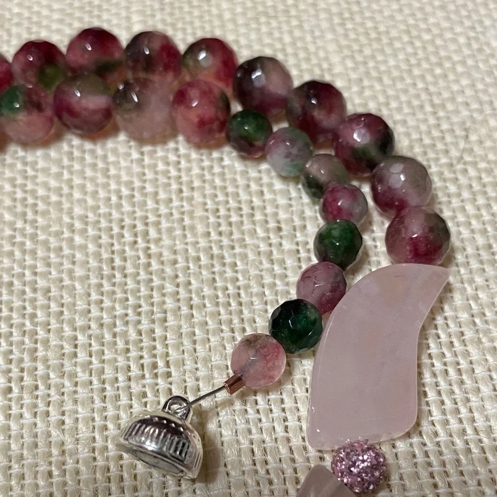 Elegant Artisan Natural Rose Quartz & Pomegranate Jade gemstone 17” Necklace